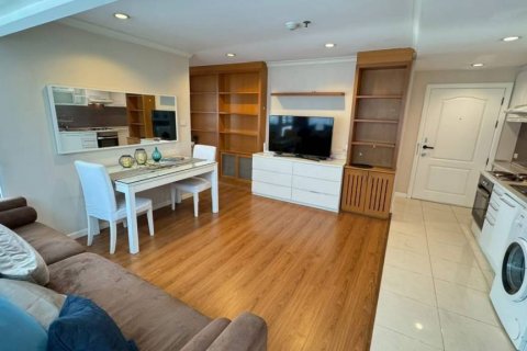 Penthouse in Bangkok, Thailand 2 Schlafzimmer № 126710 - Foto 3