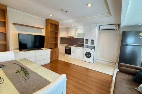 Penthouse in Bangkok, Thailand 2 Schlafzimmer № 126710 - Foto 2