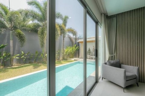Chalet de 3 dormitorios en Phuket, Tailandia № 126711 - foto 10