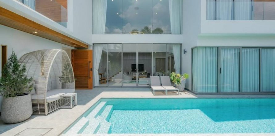 Chalet de 3 dormitorios en Phuket, Tailandia № 126711