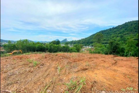 Terreno en Pattaya, Tailandia № 100839 - foto 7