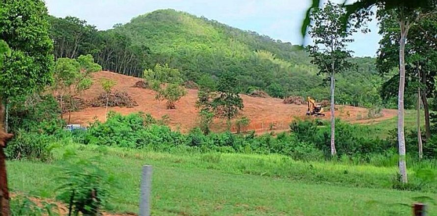 Terreno en Pattaya, Tailandia № 100839