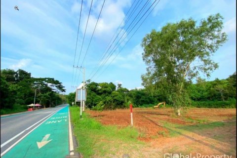 Terreno en Pattaya, Tailandia № 100839 - foto 4