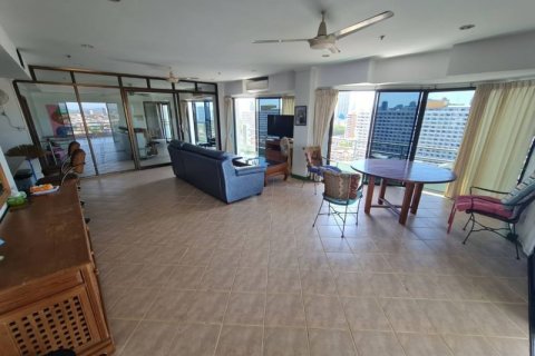 Eigentumswohnung in Pattaya, Thailand, 3 Schlafzimmer  № 116052 - Foto 13