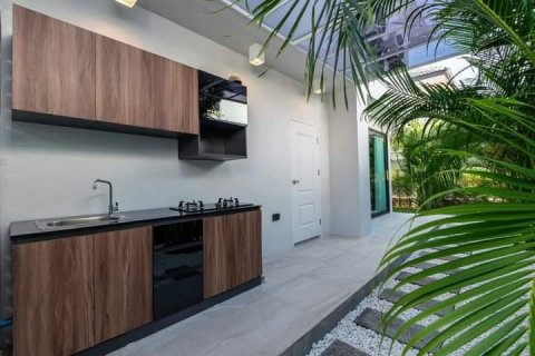 Casa de 5 dormitorios en Pattaya, Tailandia № 116055 - foto 5