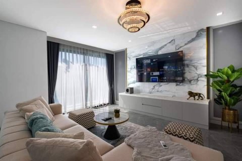 Casa de 5 dormitorios en Pattaya, Tailandia № 116055 - foto 10