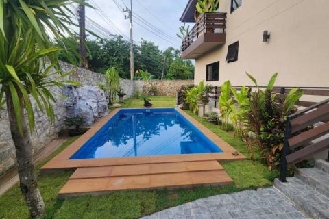 Casa de 3 dormitorios en Pattaya, Tailandia № 116054 - foto 3