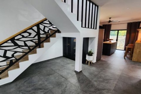 Casa de 3 dormitorios en Pattaya, Tailandia № 116054 - foto 16