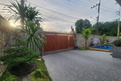 Casa de 3 dormitorios en Pattaya, Tailandia № 116054 - foto 8