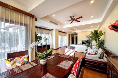 Haus in Bang Tao, Thailand 3 Schlafzimmer № 84863 - Foto 3