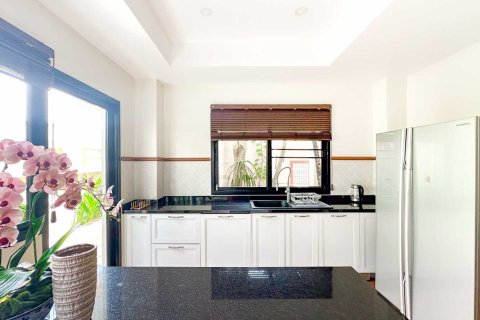 Haus in Bang Tao, Thailand 3 Schlafzimmer № 84863 - Foto 12