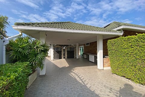 Casa de 4 dormitorios en Hua Hin, Tailandia № 125122 - foto 6