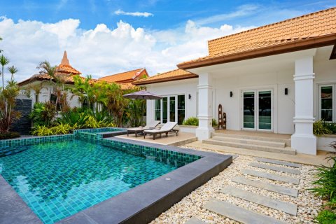 Casa de 2 dormitorios en Hua Hin, Tailandia № 125123 - foto 3