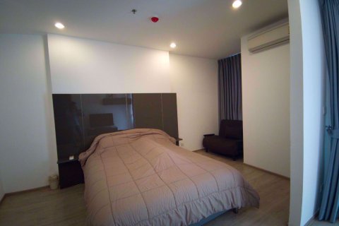 Condominio de 1 dormitorio en Bang Rak, Bangkok, Tailandia № 76923 - foto 6