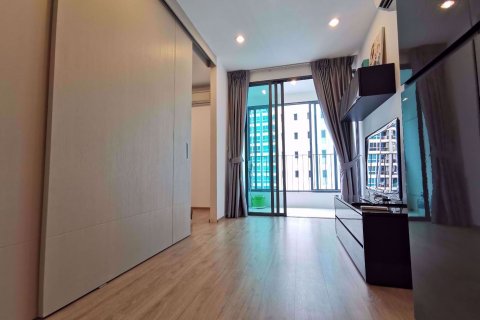 Condominio de 1 dormitorio en Bang Rak, Bangkok, Tailandia № 76923 - foto 2