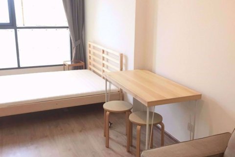 Condominio de 1 dormitorio en Bang Rak, Bangkok, Tailandia № 76925 - foto 2