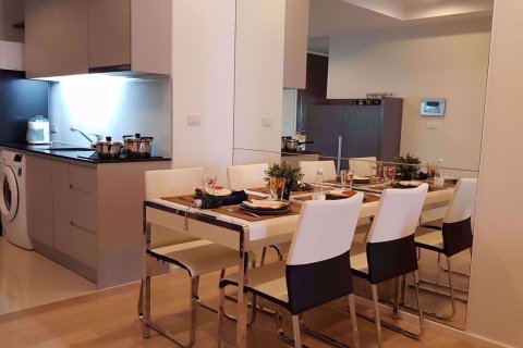 Condominio de 1 dormitorio en Watthana, Bangkok, Tailandia № 76921 - foto 5