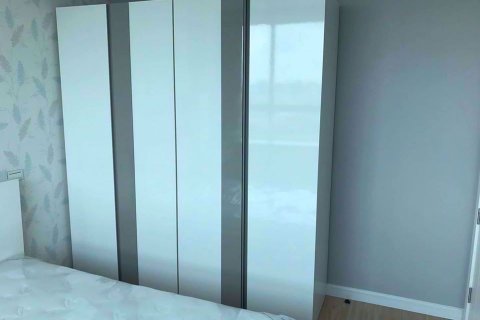 Condominio de 1 dormitorio en Huai Khwang, Bangkok, Tailandia № 76926 - foto 7