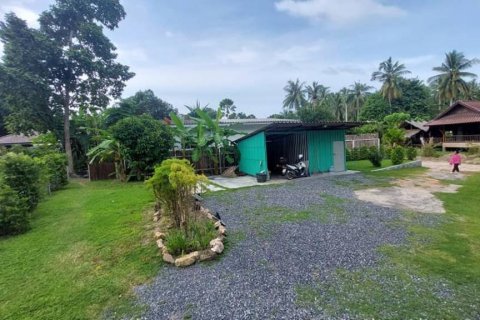 Casa de 1 dormitorio en Surat Thani, Tailandia № 115889 - foto 9