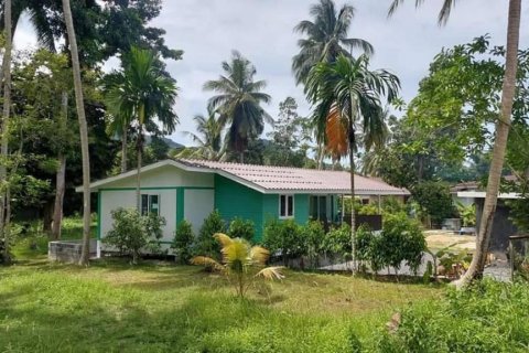 Maison à Surat Thani, Thaïlande 1 chambre № 115889