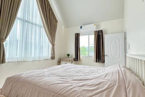Casa de 3 dormitorios en Phuket, Tailandia № 115888 - foto 8