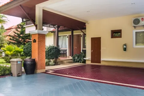 Casa de 5 dormitorios en Bang Tao, Tailandia № 104373 - foto 16