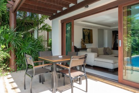 Casa de 2 dormitorios en Phuket, Tailandia № 104369 - foto 20