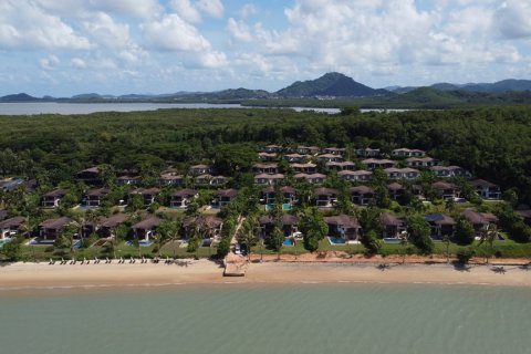 Casa de 2 dormitorios en Phuket, Tailandia № 104369 - foto 17