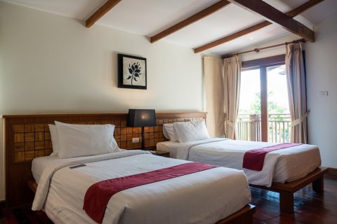 Casa de 2 dormitorios en Phuket, Tailandia № 104369 - foto 8