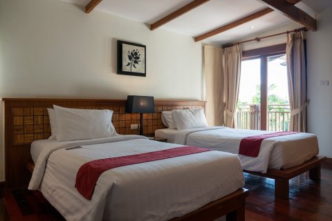 Casa de 2 dormitorios en Phuket, Tailandia № 104369 - foto 10