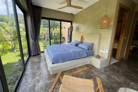Casa de 3 dormitorios en Ko Samui, Tailandia № 85108 - foto 8