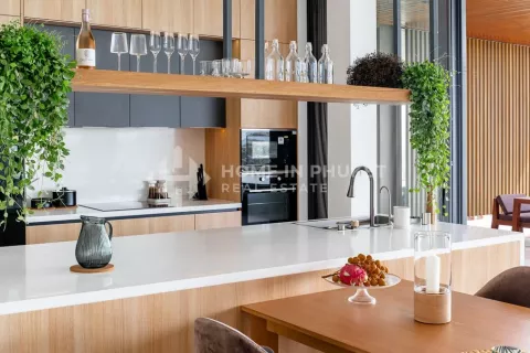 Casa de 4 dormitorios en Chalong, Tailandia № 131815 - foto 12