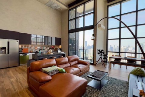 Duplex in The Lofts Asoke, Bangkok, Thailand 2 Schlafzimmer № 82291