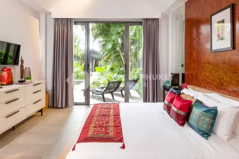 Casa de 4 dormitorios en Phang Nga, Tailandia № 130969 - foto 21