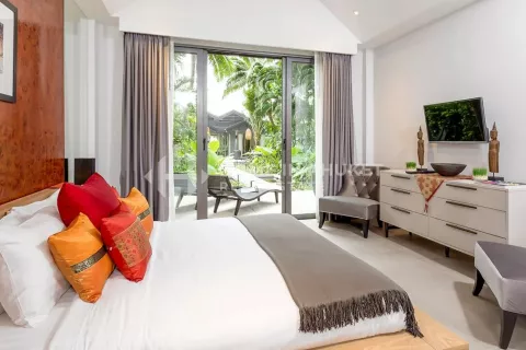 Casa de 4 dormitorios en Phang Nga, Tailandia № 130969 - foto 19