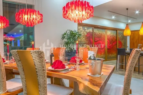 Casa de 6 dormitorios en Kamala, Tailandia № 130972 - foto 15