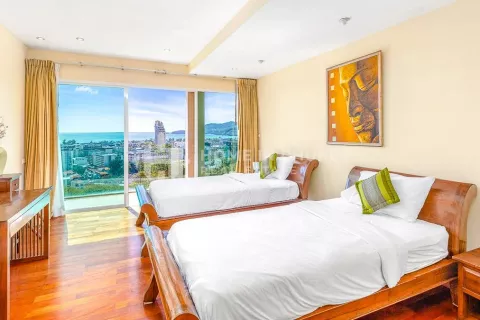 Casa de 7 dormitorios en Patong, Tailandia № 130971 - foto 17