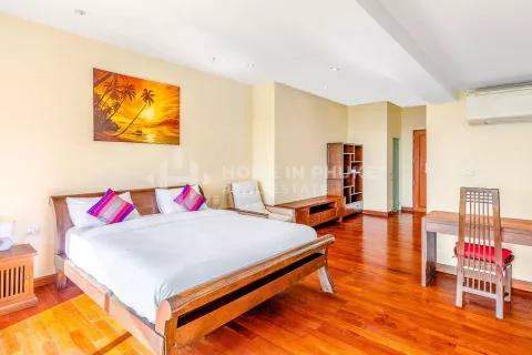 Casa de 7 dormitorios en Patong, Tailandia № 130971 - foto 16