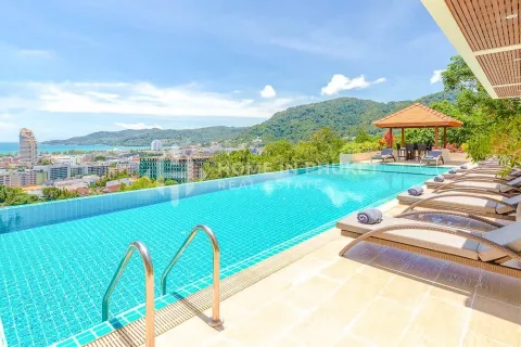 Haus in Patong, Thailand 7 Schlafzimmer № 130971