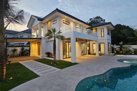 Villa in Phuket, Thailand 4 Schlafzimmer № 124537 - Foto 3