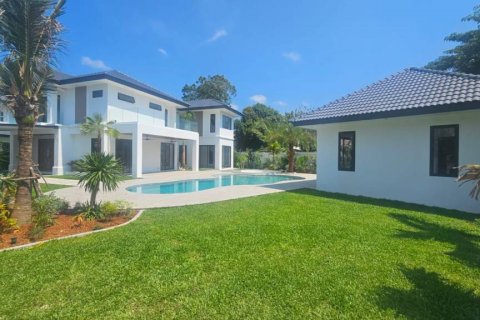 Villa in Phuket, Thailand 4 Schlafzimmer № 124537 - Foto 6