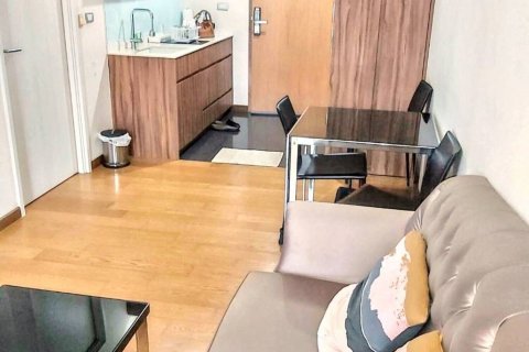 Condominio de 1 dormitorio en Bangkok, Tailandia № 119431 - foto 2