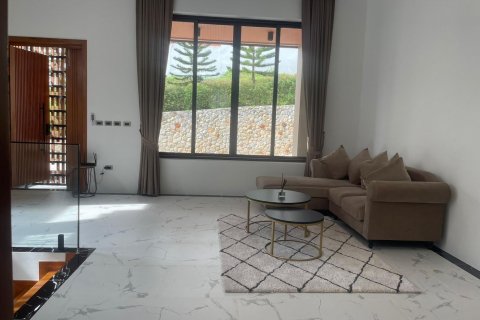 Chalet de 3 dormitorios en Bang Tao, Tailandia № 78637 - foto 15