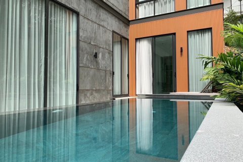 Chalet de 3 dormitorios en Bang Tao, Tailandia № 78637 - foto 8