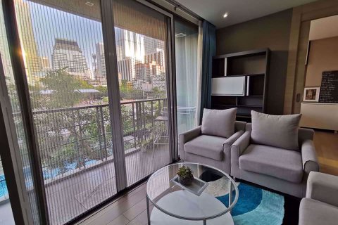 Condominio de 2 dormitorios en Bang Rak, Bangkok, Tailandia № 77210 - foto 3