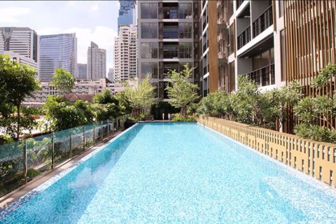 Condominio de 2 dormitorios en Bang Rak, Bangkok, Tailandia № 77210 - foto 14