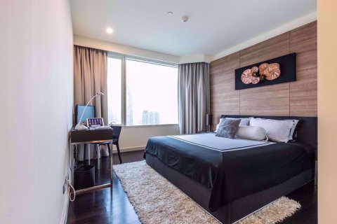 Condominio de 4 dormitorios en Khlong San, Bangkok, Tailandia № 77211 - foto 15