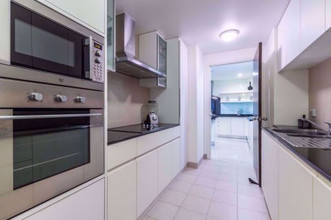 Condominio de 4 dormitorios en Khlong San, Bangkok, Tailandia № 77211 - foto 8