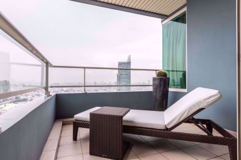 Condominio de 4 dormitorios en Khlong San, Bangkok, Tailandia № 77211 - foto 22
