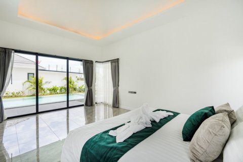 Casa de 3 dormitorios en Hua Hin, Tailandia № 125119 - foto 11